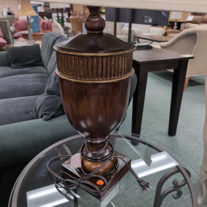 LAMP AT