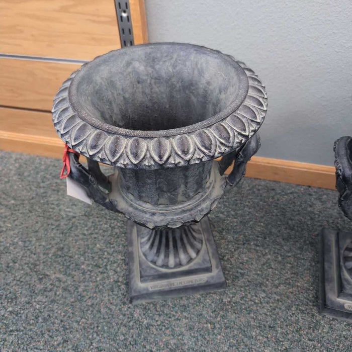 CAST IRON URN VASE MI