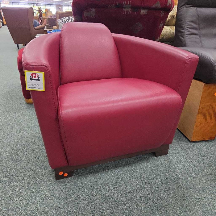 RED LEATHER CHAIR ALK