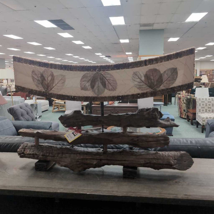 LARGE WOOD LAMP BTK