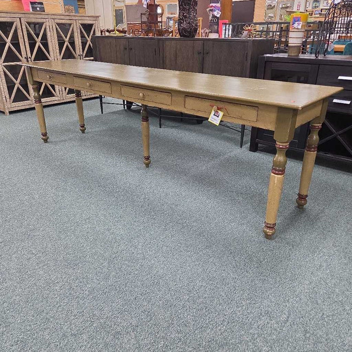 XL ENTRY TABLE KLH