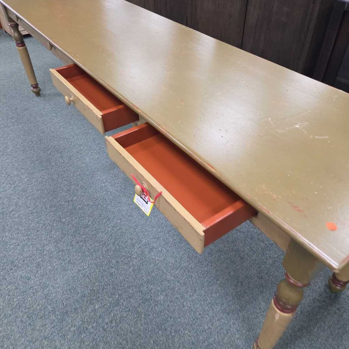 XL ENTRY TABLE KLH