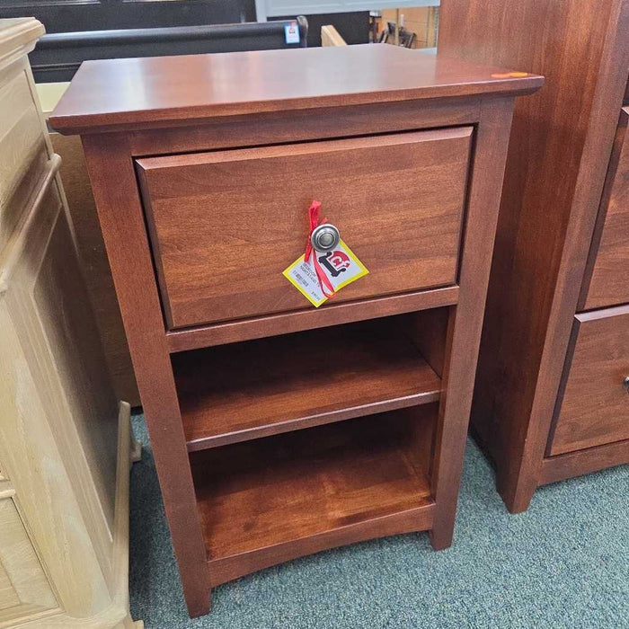 NIGHTSTAND TB
