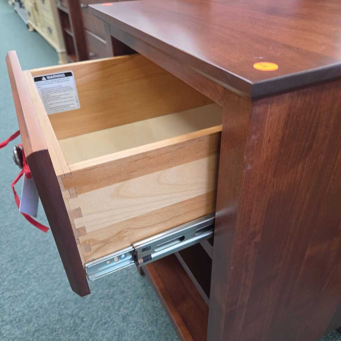 NIGHTSTAND TB