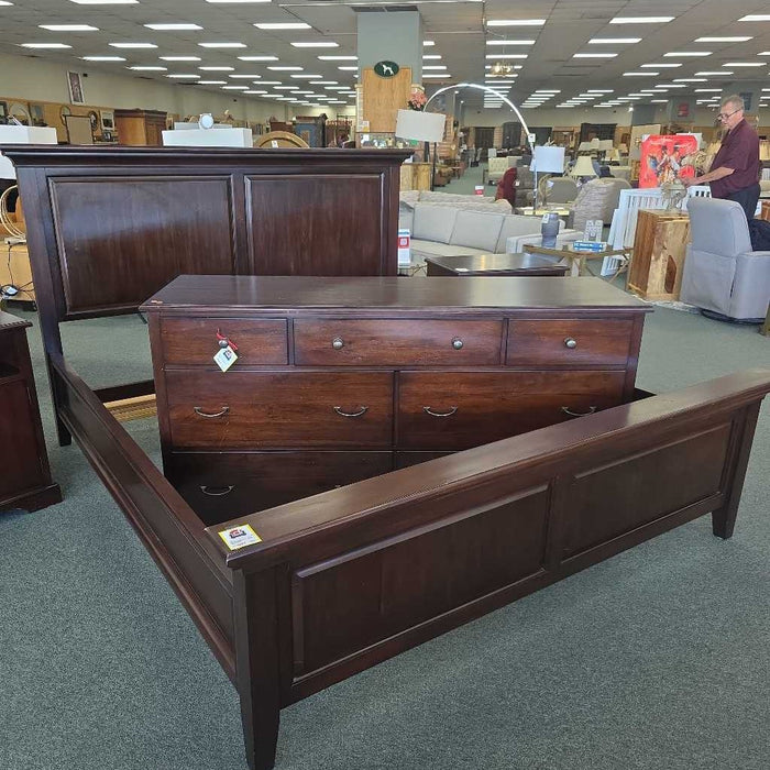 CAL KING BED