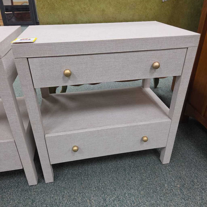 NIGHTSTAND KL