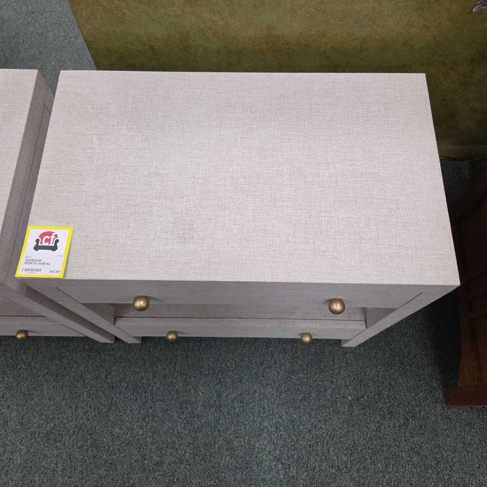 NIGHTSTAND KL