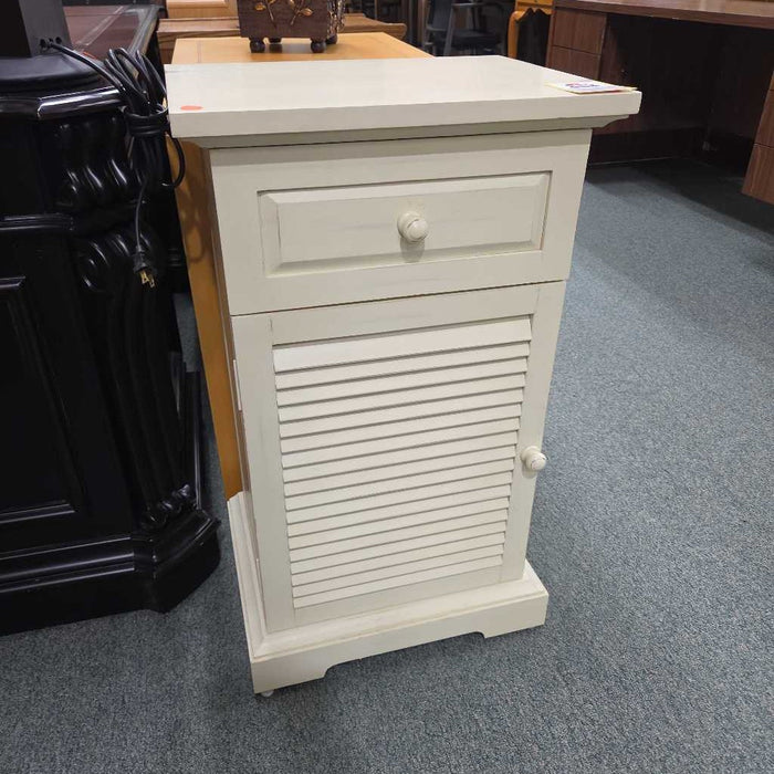 ACCENT CABINET KL