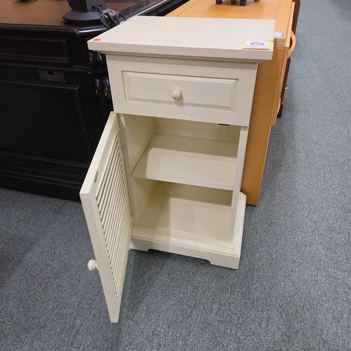 ACCENT CABINET KL