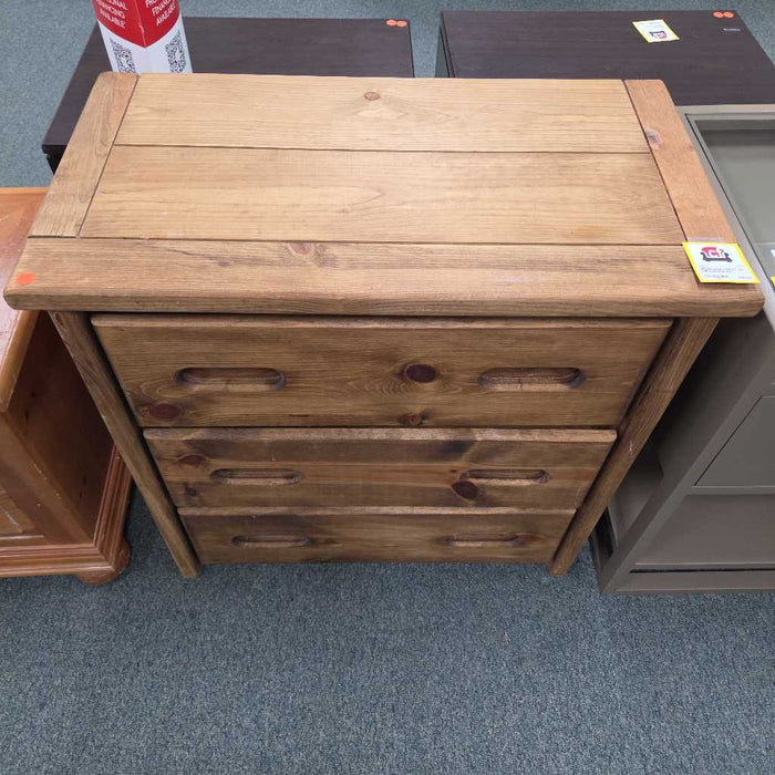 CHEST OF DRAWERS TB