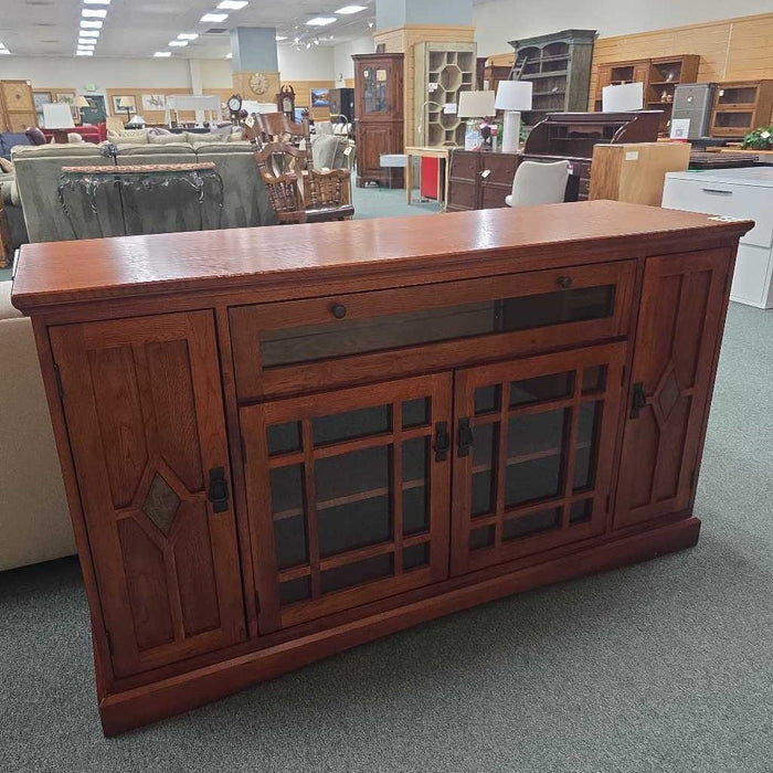 TV STAND BTK