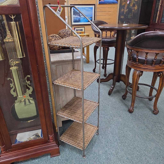 4-TIER RACK AT