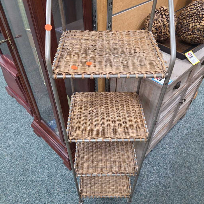 4-TIER RACK AT