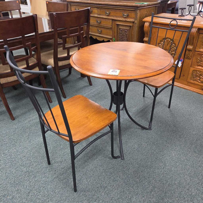 BISTRO TABLE WITH 2 CHAIRS BHC