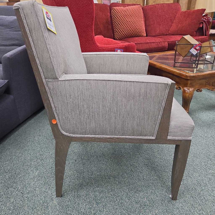 ACCENT CHAIR BHC