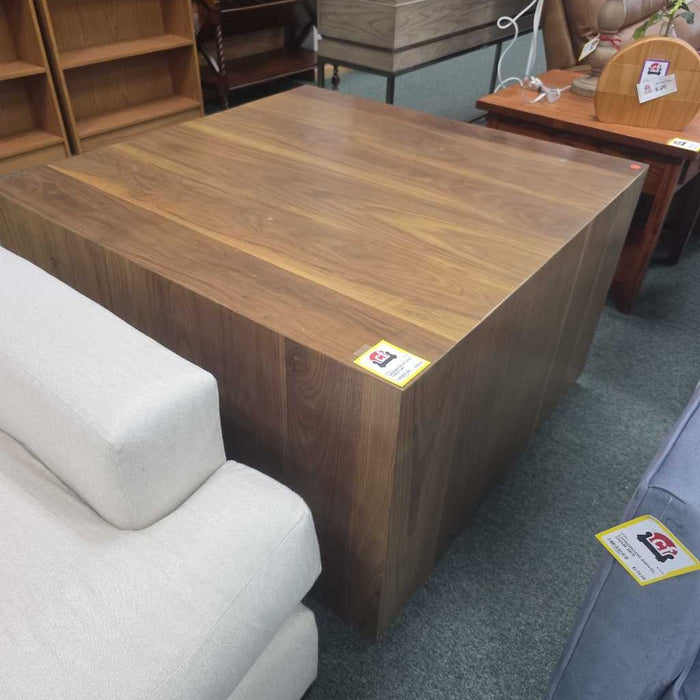 ACCENT TABLE LSH