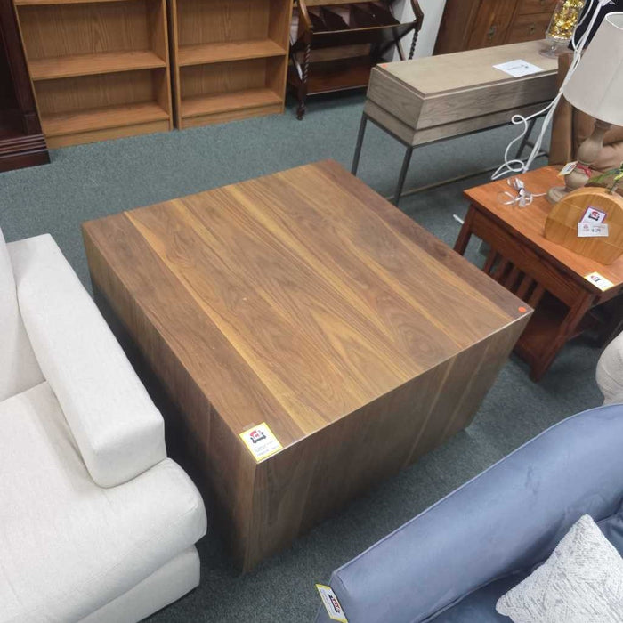 ACCENT TABLE LSH