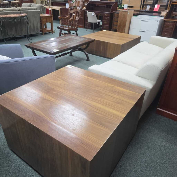 ACCENT TABLE LSH