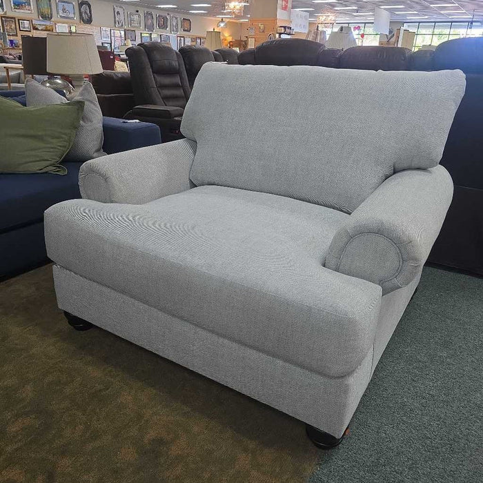 CHAIR AND A HALF BST