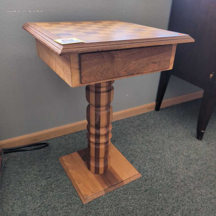 CHESS TABLE TB