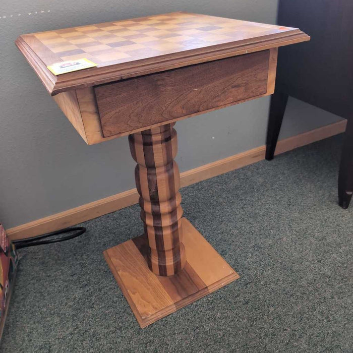 CHESS TABLE TB