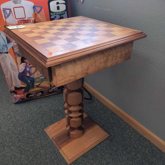 CHESS TABLE TB