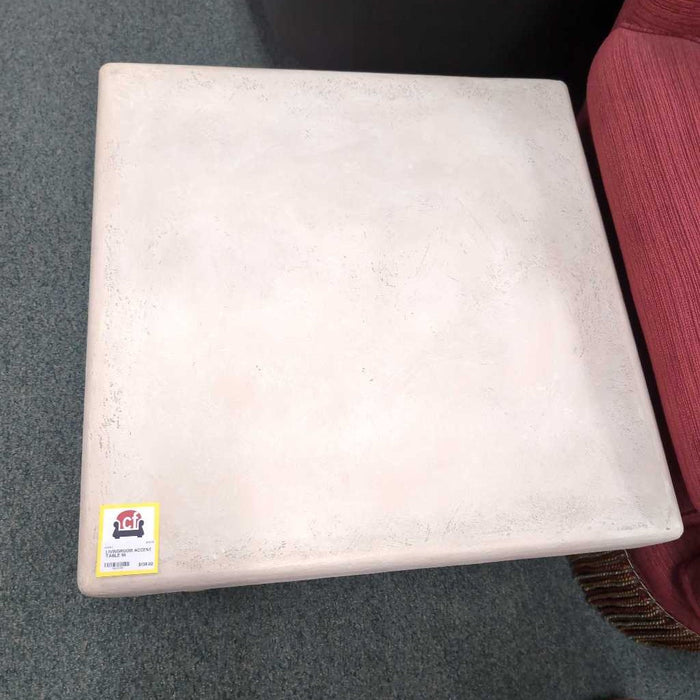 ACCENT TABLE MI