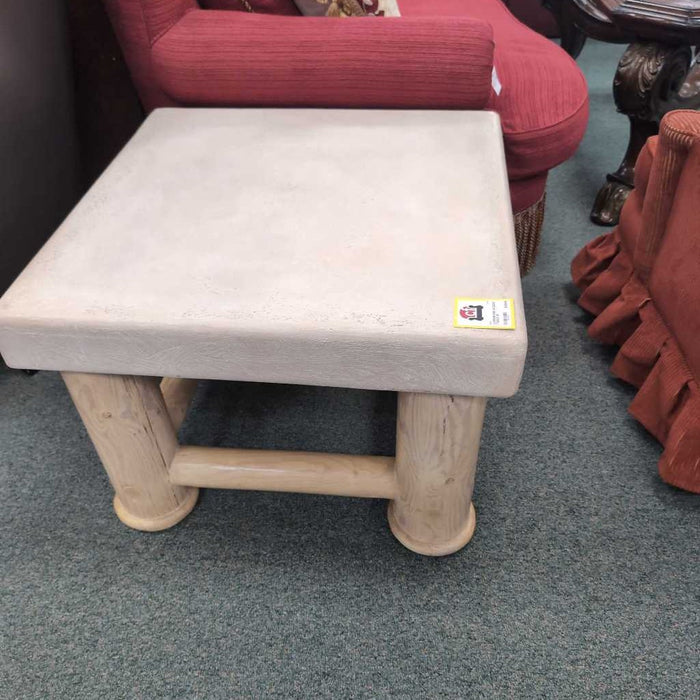 ACCENT TABLE MI
