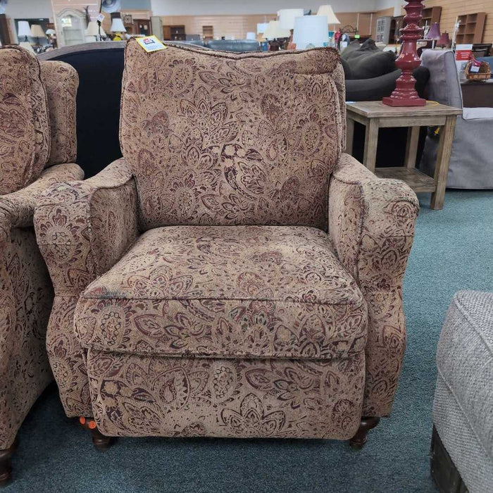 BASSETT PUSH BACK RECLINER BTK