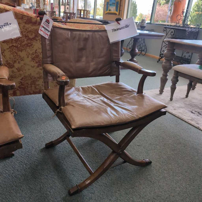 ERNEST HEMINGWAY ACCENT CHAIR ALK