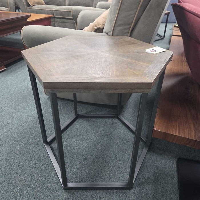 ACCENT TABLE MI