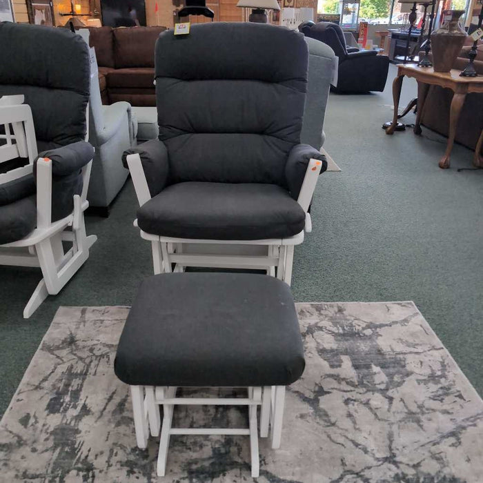 ROCKING CHAIR WITH OTTOMAN BAH