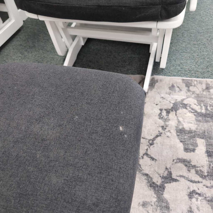 ROCKING CHAIR WITH OTTOMAN BAH