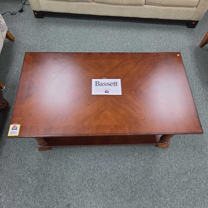 BASSETT LIFT TOP COFFEE TABLE LSH