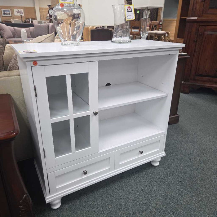 MEDIA CABINET MI