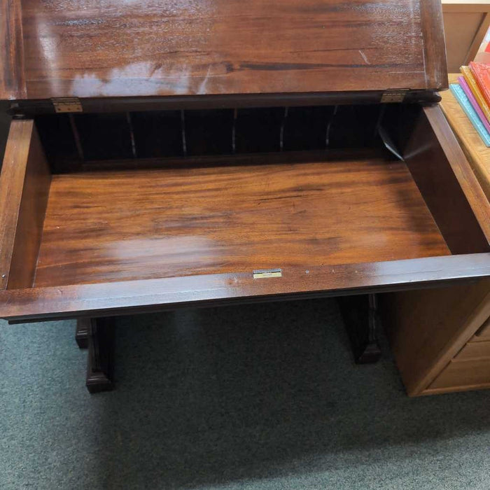 DESK CKK