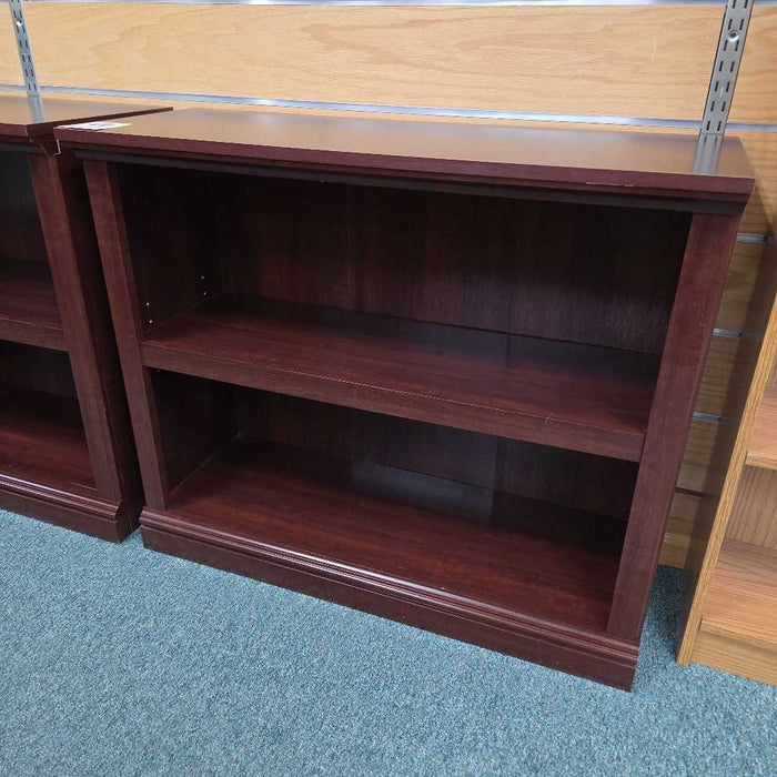 BOOKSHELF KL