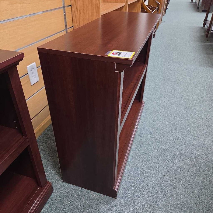 BOOKSHELF KL