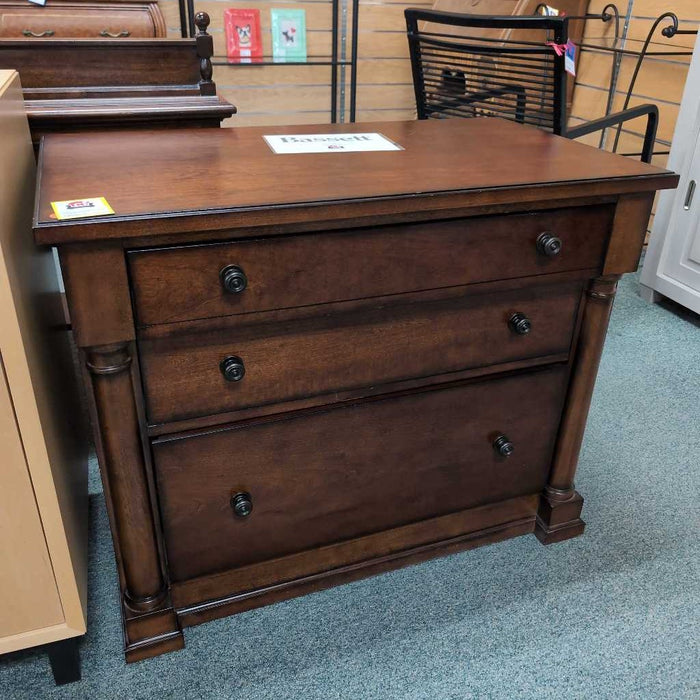 BASSETT FILE CABINET BTK