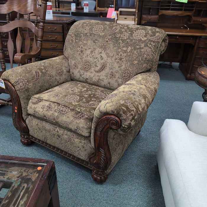 ACCENT CHAIR BAH