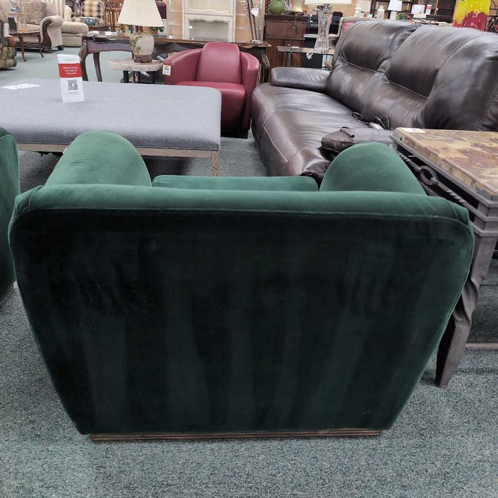 GREEN ACCENT CHAIR BAH