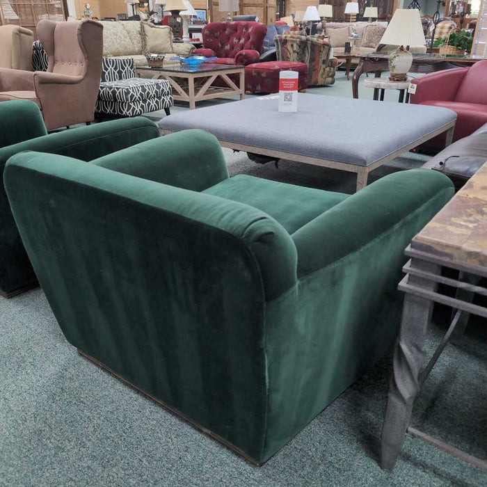 GREEN ACCENT CHAIR BAH