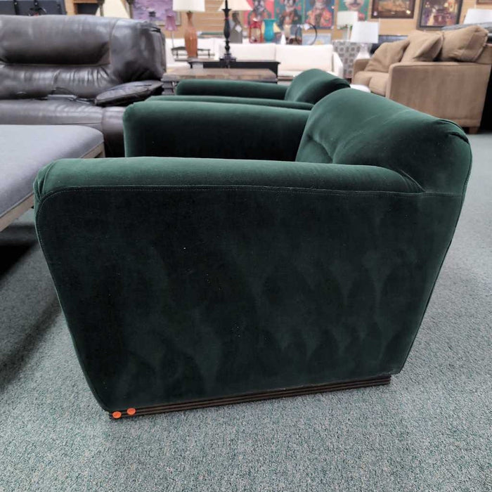 GREEN ACCENT CHAIR BAH