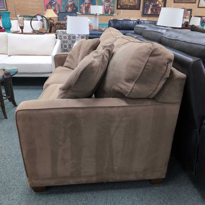 LAZBOY SOFA ALK