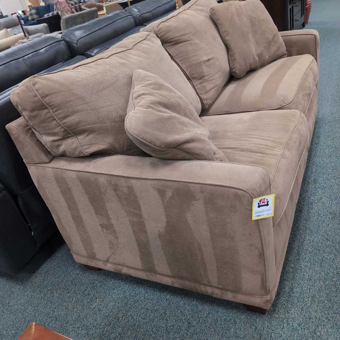 LAZBOY SOFA ALK