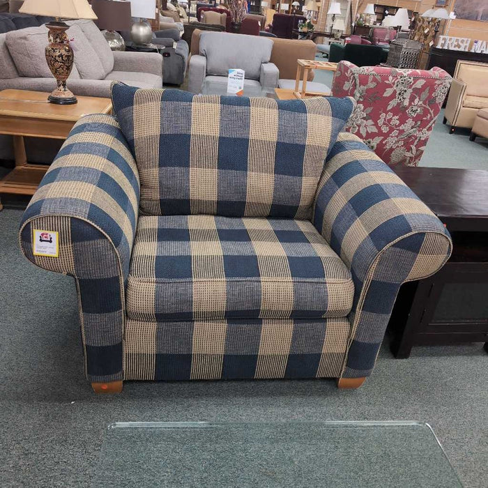 LARGE CHAIR BAH