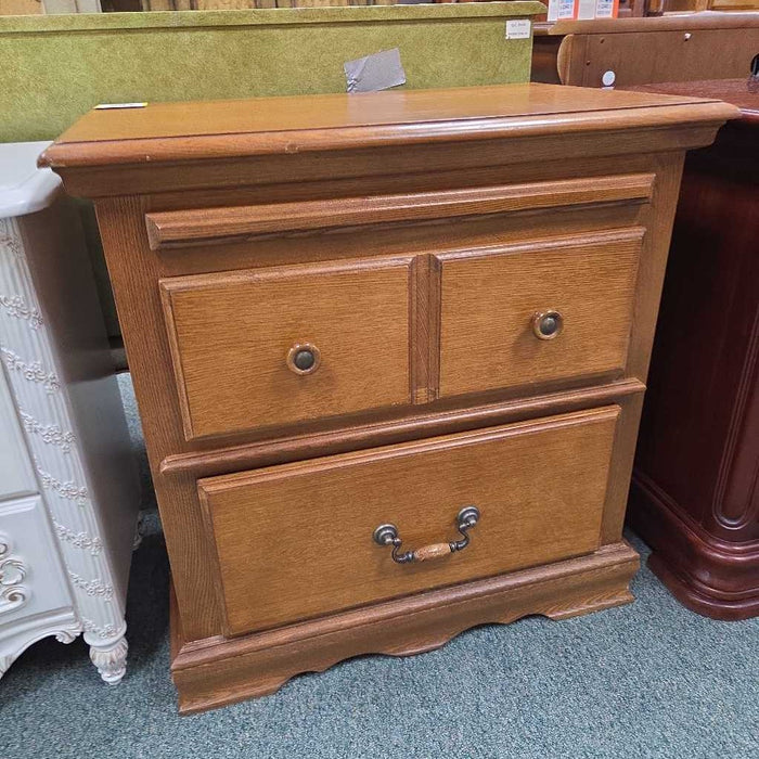 NIGHTSTAND LS