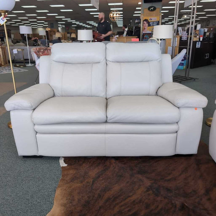 LEATHER LOVESEAT LSH