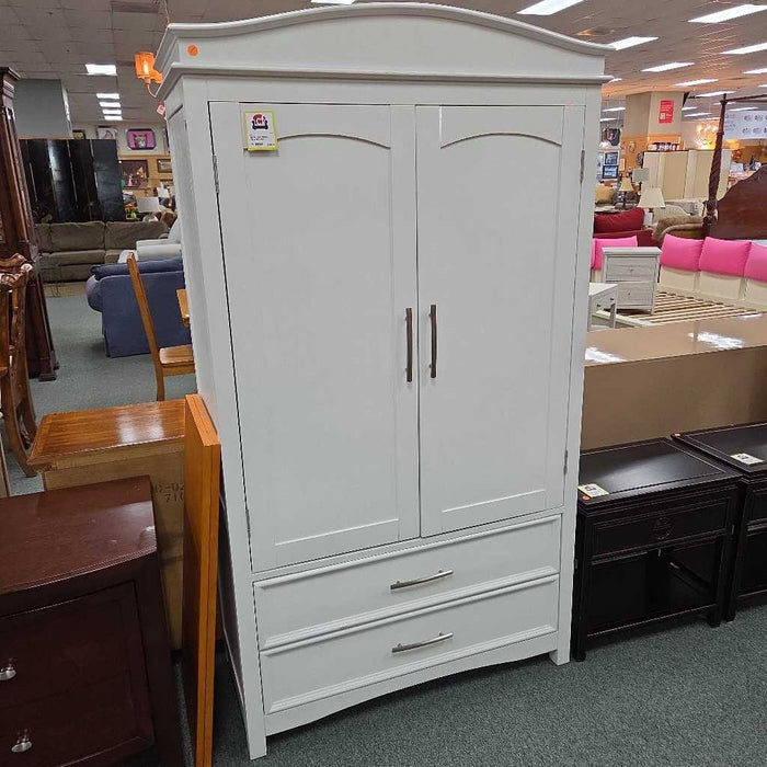 WHITE ARMOIRE BST