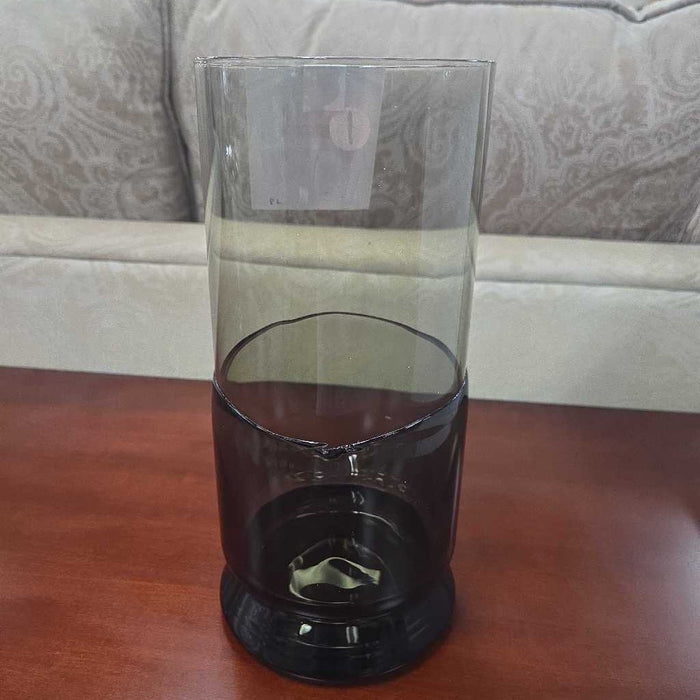 DOUBLE DIP VASE BT